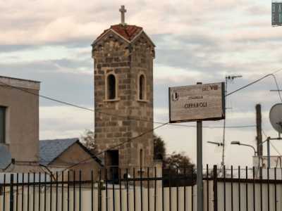 La chiesa ha un nome ufficiale: � intitolata alla Madonna del Rosario. E venne costruita nel 1935 per volere dell�avvocato Beniamino Cipparoli, ovvero il fondatore della Saicaf